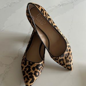 Leopard print shoe